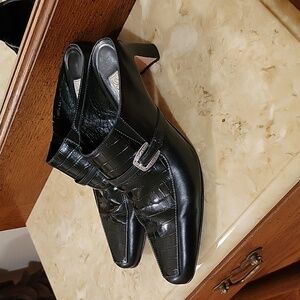 Brighton | Tiana Black Croco Leather Slip-on Mules Shoes Silver Buckle - Size 8M